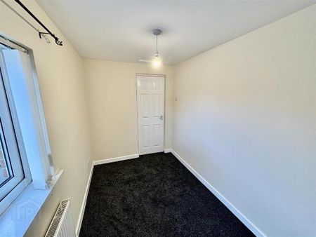 26 Greenville Street, Belfast, BT5 5AG - Photo 4