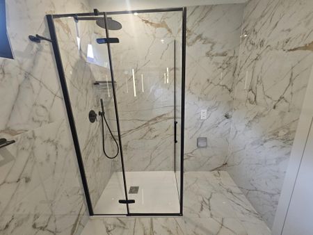 AFFITTASI NUOVO 2.5 LOCALI CON VISTA APERTA A LUMINO - Foto 3