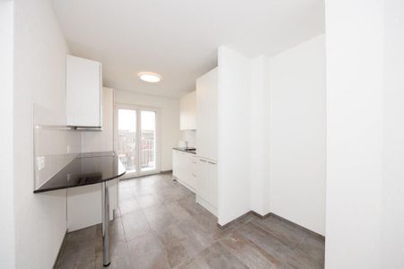 Your dream home is waiting for you: Large new construction complex for the first time rental - Photo 5