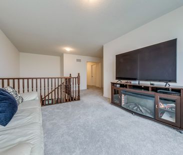 For Lease - 286 Danny Wheeler Boulevard, Georgina, Ontario - Photo 2