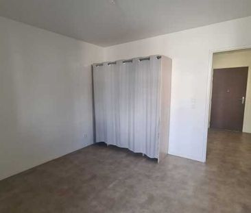 Location Appartement 2 pièces 41m² ST JEAN DE BRAYE 45800 - Photo 1