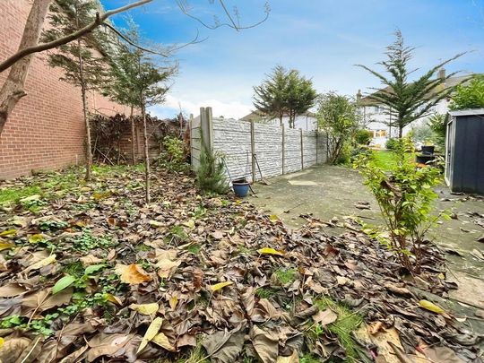 2 bedroom maisonette to rent - Photo 1