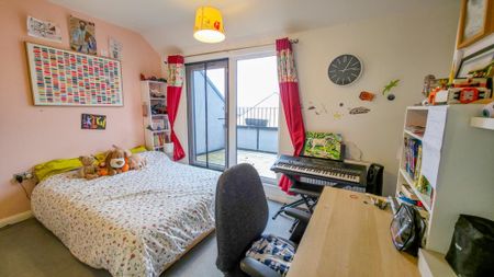 5 bedroom townhouse to rent - Photo 5