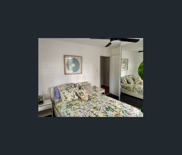 Comfortable Family Living in the heart of Nathan - Photo 2