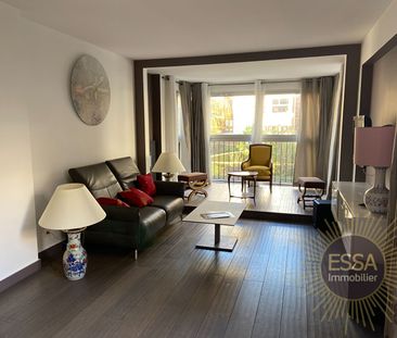 Appartement de 101.74 m2 - LE CHESNAY ROCQUENCOURT, - Photo 1