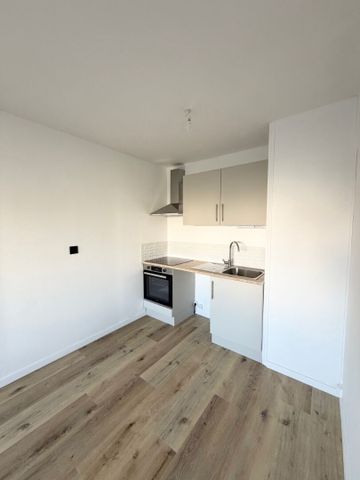 Location Appartement 2 pièces 33m² - Photo 4