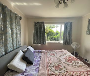 Property Management221 Mount Smart Road, Onehunga - Unit for Rent - Photo 3