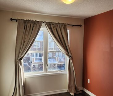 For Lease - 1537 Husband Place, Milton, Ontario - Photo 5