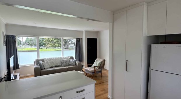 Modern 2-Bedroom Rental in Prime Location - Photo 1