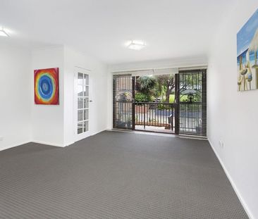 6/1 Holden Place, Kiama, NSW 2533 - Photo 4