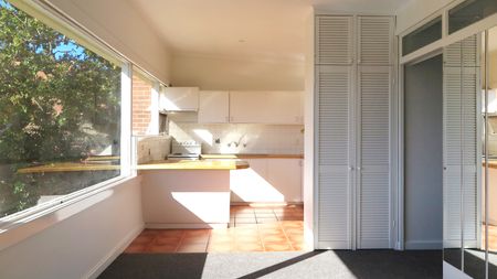 7/18 Maning Avenue Sandy Bay TAS 7005 Australia - Photo 3