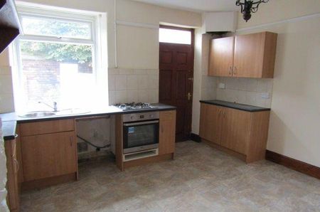 2 bedroom terraced house to rent - Photo 2