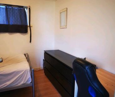 Mitchell Park - Photo 3