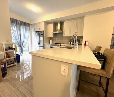For Lease - 79 Clippers Crescent, Whitchurch-Stouffville, Ontario - Photo 1