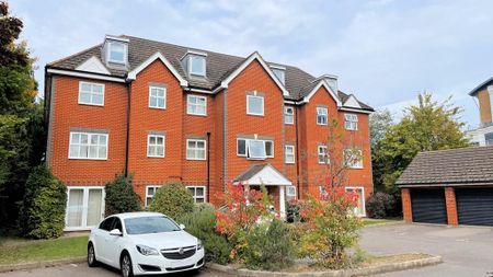 2 bedroom flat to rent - Photo 2