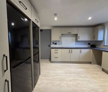 Felix Road, Gosport - Photo 3