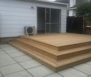 Modern standalone granny flat & private garden - Photo 1