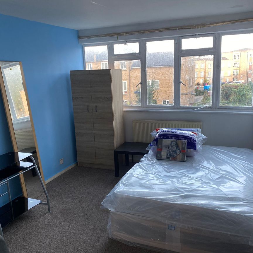 RM2 Lomas Street | Spitalfields | London | E1 5BG - Photo 1