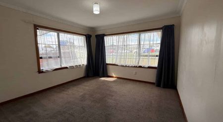 The Best of Dominion Road at Your Doorstep! - Photo 2