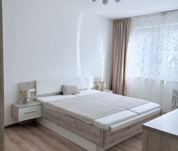 2-IZB. BYT 52m2 PANELOVÁ ULICA, STARÁ NEMOCNICA, JUH – Fotografia 1