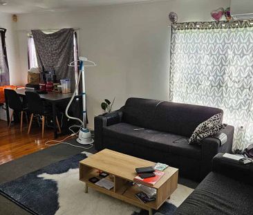3 Bedroom Home, Highland Park - Photo 5