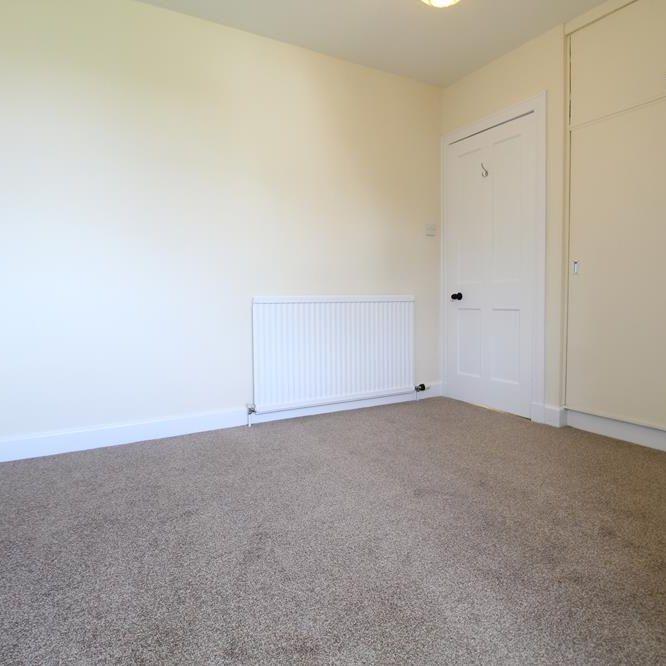 2 bedroom semi-detached house to rent - Photo 1