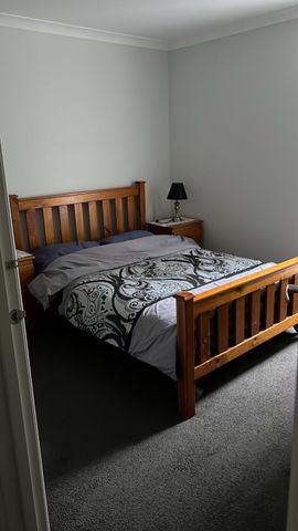 Lovely Banks - Photo 2