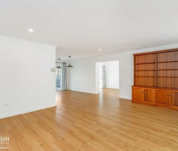 68 Hawkesbury Crescent, Farrer ACT 2607 - House For Rent | Domain - Photo 4