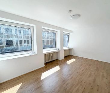 STUDENTEN AUFGEPASST! SCHICKES APARTMENT AUF DER HOCHSTRASSE ZU MIE... - Photo 1
