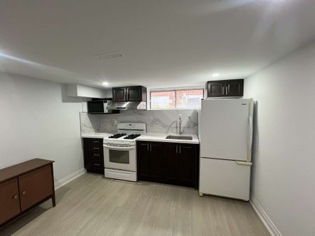 For Lease - 91 Cleta Drive Unit# Bsmt, Toronto, Ontario - Photo 4