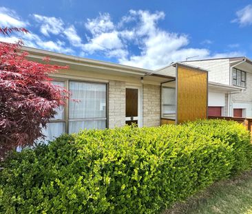 Unit 1, 27 Butley Drive, Farm Cove, Auckland - Photo 5