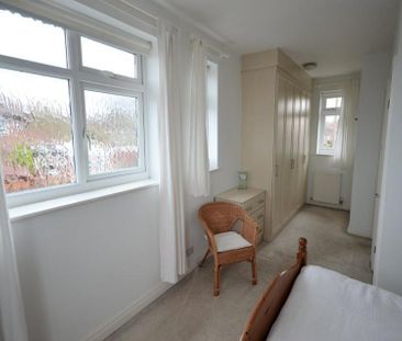 4 Bedroom Semi Detached To Let - Photo 3