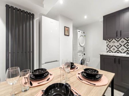 Stanningley Road (room 1), Bramley, Leeds - Photo 5