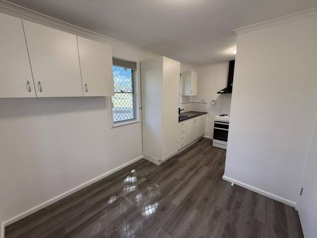 Fully Renovated Gem in South Grafton – Nothing Left to Do! - Photo 3