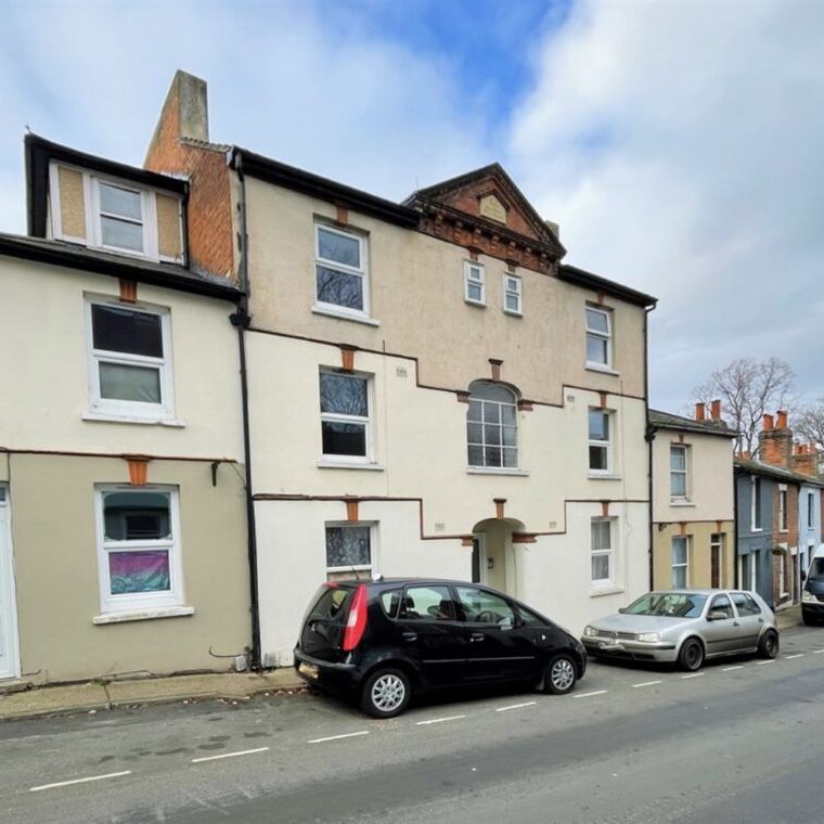 3 bed House Maidenburgh Street, Colchester, CO1 - Photo 1