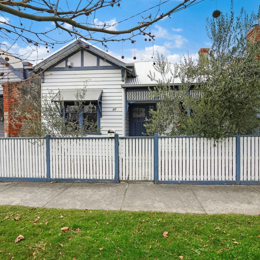 217 Doveton Street South, Ballarat Central - Photo 1