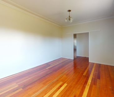 127 Brunswick Street, East Maitland NSW 2323 - Photo 2