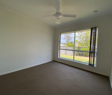 Comfortable Modern Home in Pimpama! - Photo 4