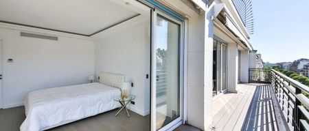 Appartement • Triangle d'Or - Photo 3