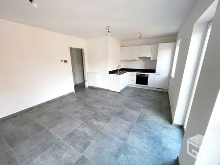 appartement 1 chambre avec parking à 1490 Court-Saint-Etienne  Loyer: 920 € - Photo 4