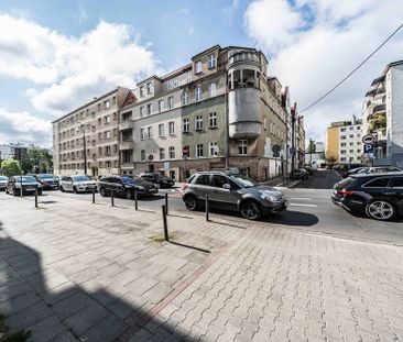 Przestrzeń na Jeżycach — kawalerka do pracy - Zdjęcie 2