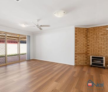 BROOKDALE - 3x1 - REFRESHED, SPACIOUS, FAMILY HOME - Photo 2