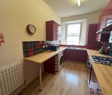 Nethergate, Dundee - Photo 1