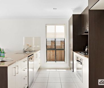 Welcome Home to Luxury, Comfort, and Style! - Photo 5