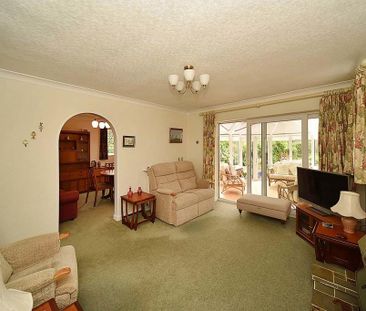 3 bedroom detached house to rent - Photo 1