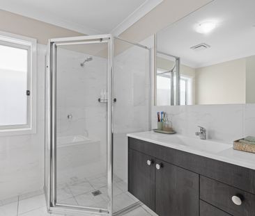 Sure To Impress - Photo 3