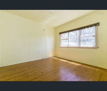 12 Como Parade, Pretty Beach, NSW 2257 - Photo 3