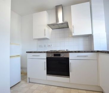 Camden Road, Tunbridge Wells, Kent, TN1 - Photo 4