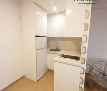 Apartamento de alquiler en Plaza de la Trinidad, Centro - Sagrario - Photo 6
