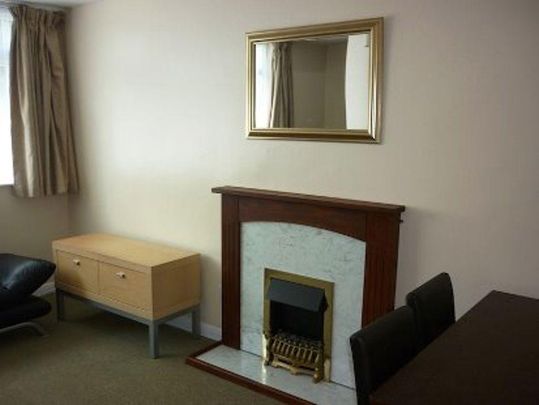 2 bedroom maisonette to rent - Photo 1